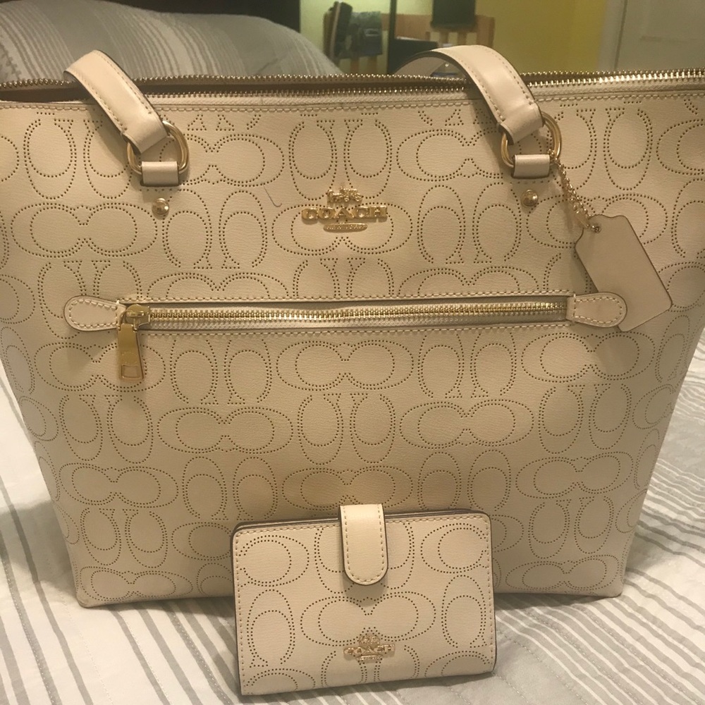 Coach Tote Bag with Wallet